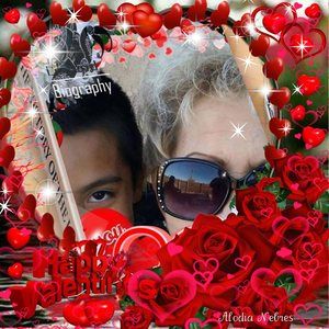 Meet your Posher, Gloria